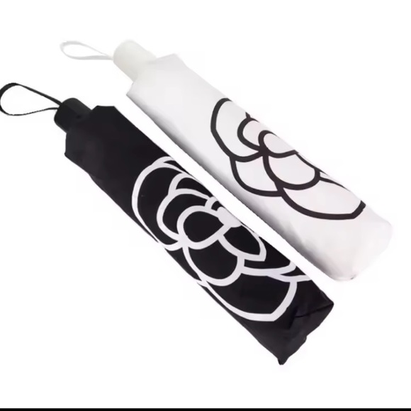 WHITE CAMELLIA FLOWER LUXURY FOLDING UMBRELLA NEW - Picture 4 of 9